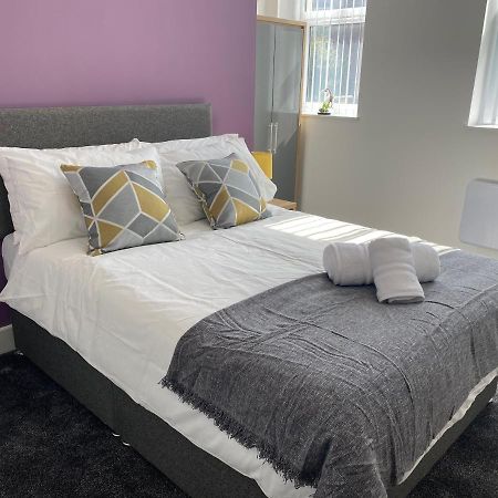 2B Spv Double En-Suite Room ウェイクフィールド エクステリア 写真